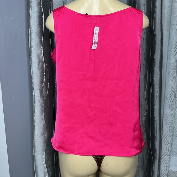 New York & Company Vibrant Pink Satin Cowl Neck Top Sz S - Picture 3 of 6
